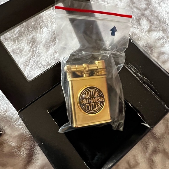 Harley Davidson Brass lighter - Picture 1 of 6